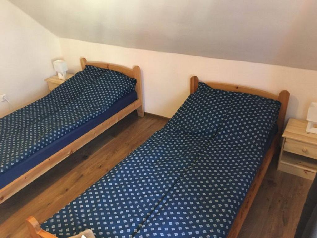 Fitt Maganszallashely Sásd Екстериор снимка